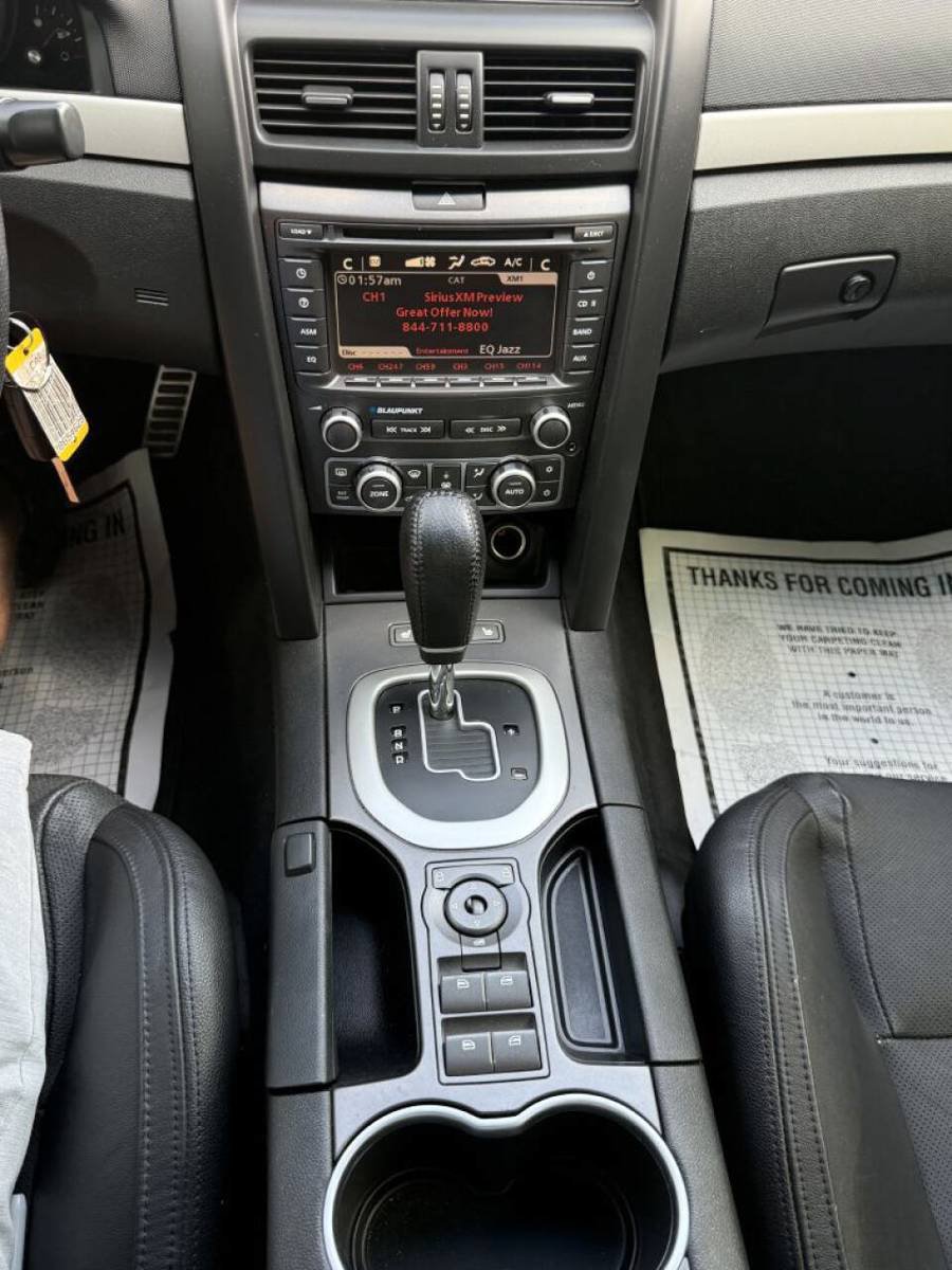 Used 2009 Pontiac G8 GT w/ Premium Package RWD image 16