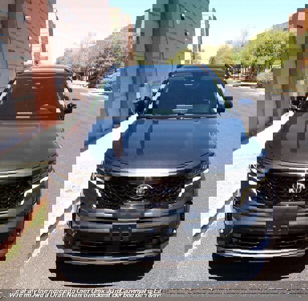 Used 2021 Kia Sorento SX image 2