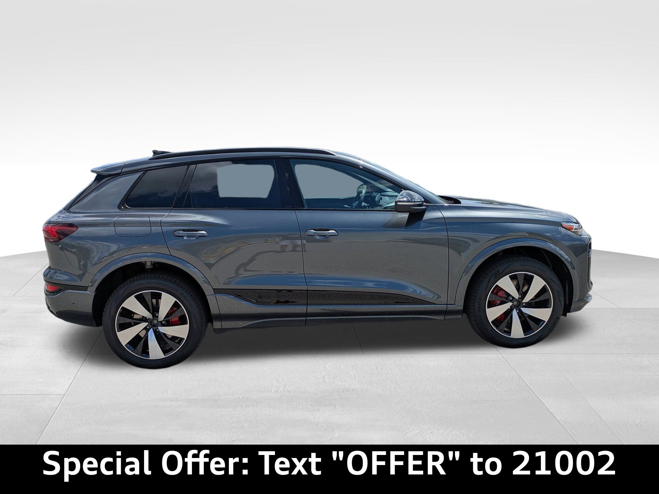 New 2025 Audi SQ6 e-tron Premium Plus image 35