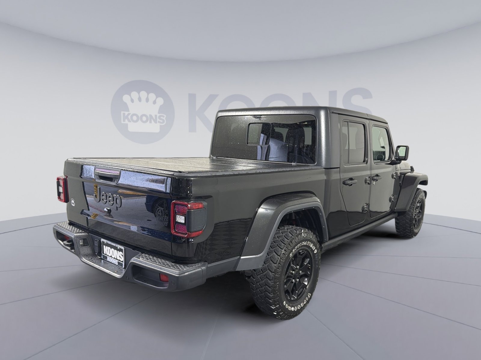 Used 2021 Jeep Gladiator Willys image 7