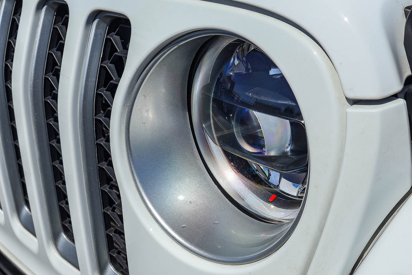 Used 2023 Jeep Wrangler Sahara w/ Cold Weather Group image 25