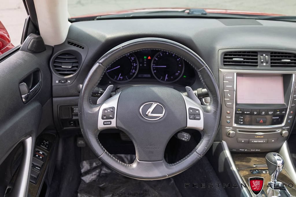 Used 2014 Lexus IS 250C w/ Navigation System Package RWD image 2