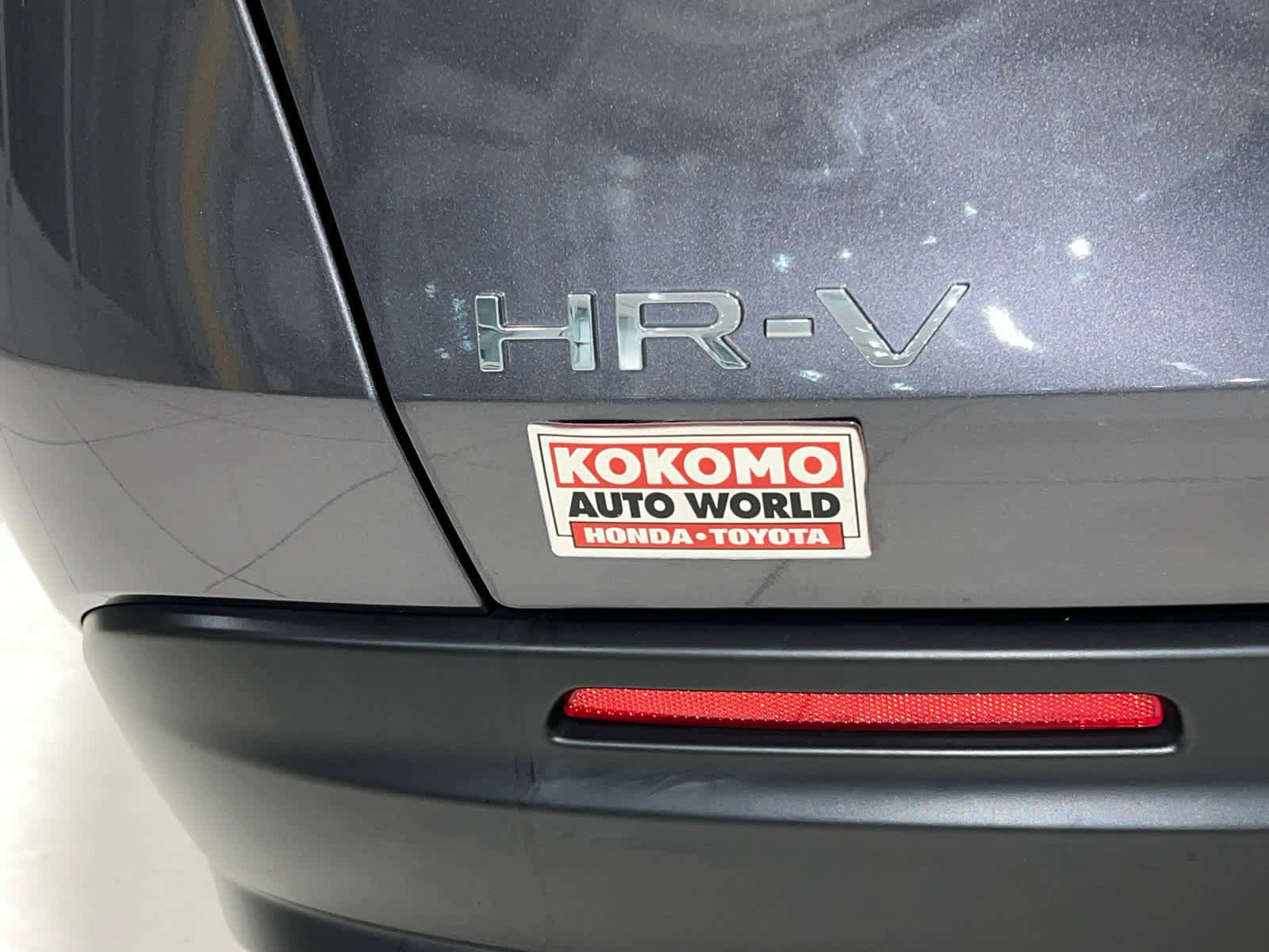 Used 2023 Honda HR-V LX image 11