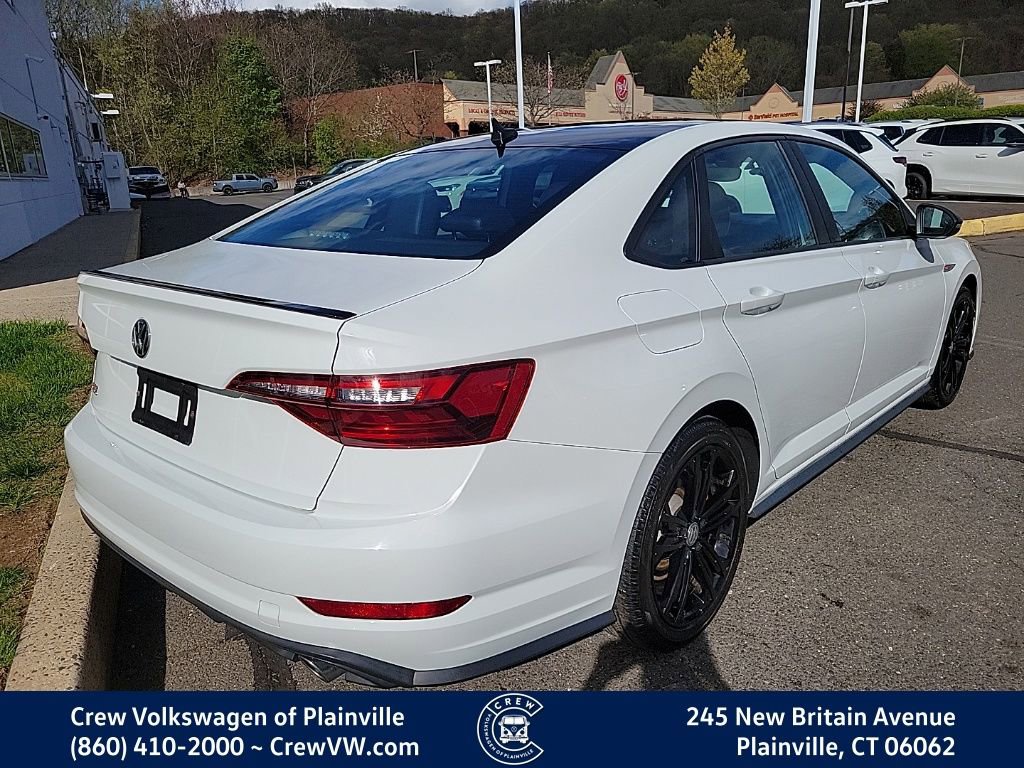 Certified 2021 Volkswagen Jetta GLI Autobahn w/ GLI Autobahn Black Package image 3