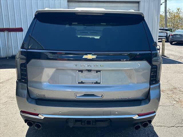 Used 2025 Chevrolet Tahoe Premier AWD/4WD image 4