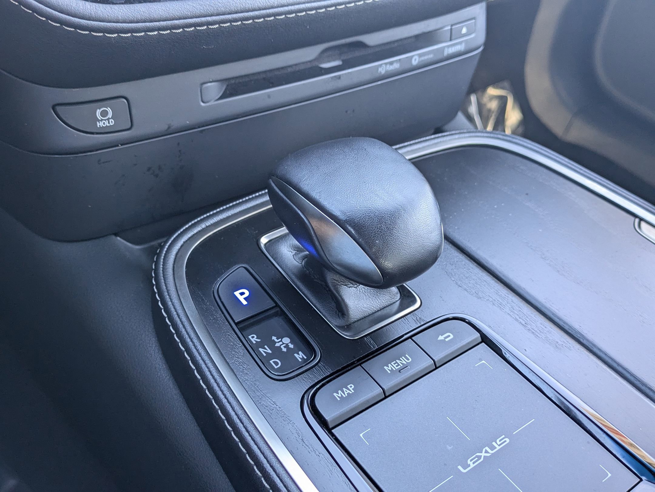 Used 2021 Lexus LS 500 w/ Accessory Package (Z2) image 17