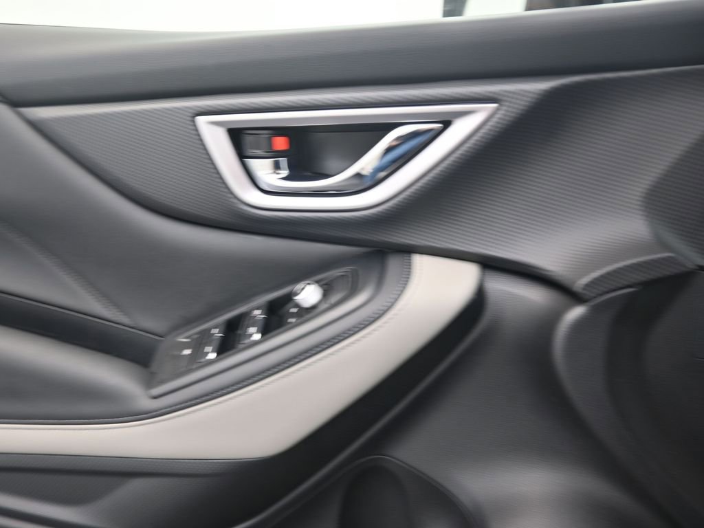 Used 2024 Subaru Forester Limited image 14