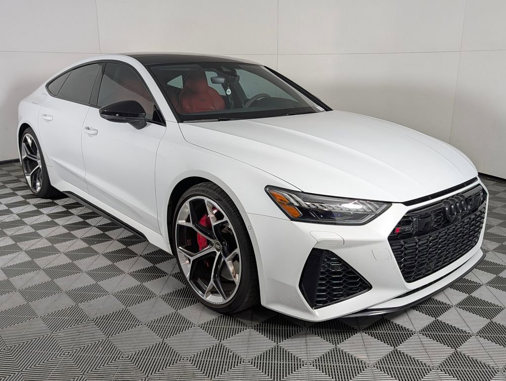 Used 2024 Audi RS 7 Performance image 9