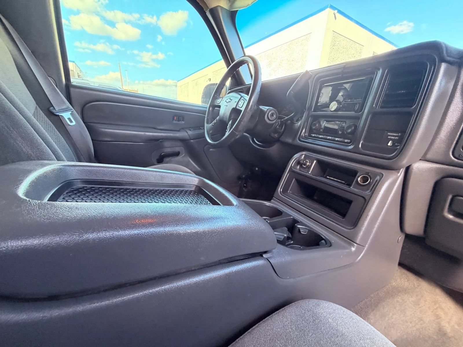 Used 2004 Chevrolet Silverado 1500 4x4 Extended Cab w/ Z71 Convenience Package 1 image 22