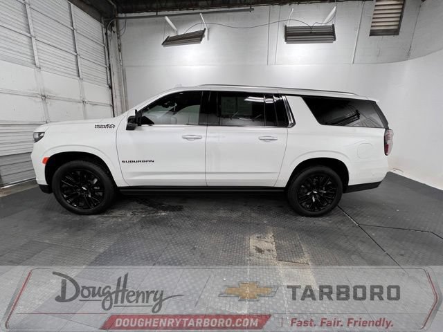 Used 2024 Chevrolet Suburban High Country w/ Advanced Technology Package AWD/4WD image 10