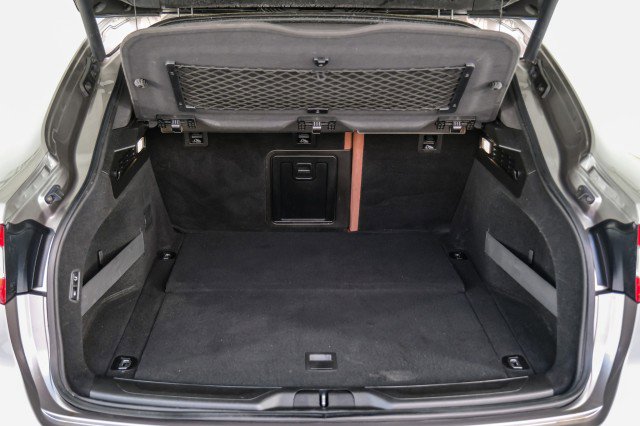 Used 2017 Maserati Levante S image 50