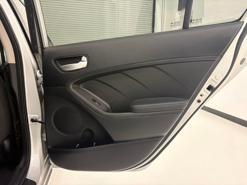 Used 2018 Kia Forte LX w/ LX Popular Package FWD image 28