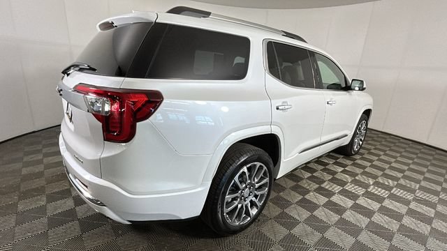 Used 2023 GMC Acadia Denali w/ Denali Ultimate Package AWD/4WD image 2