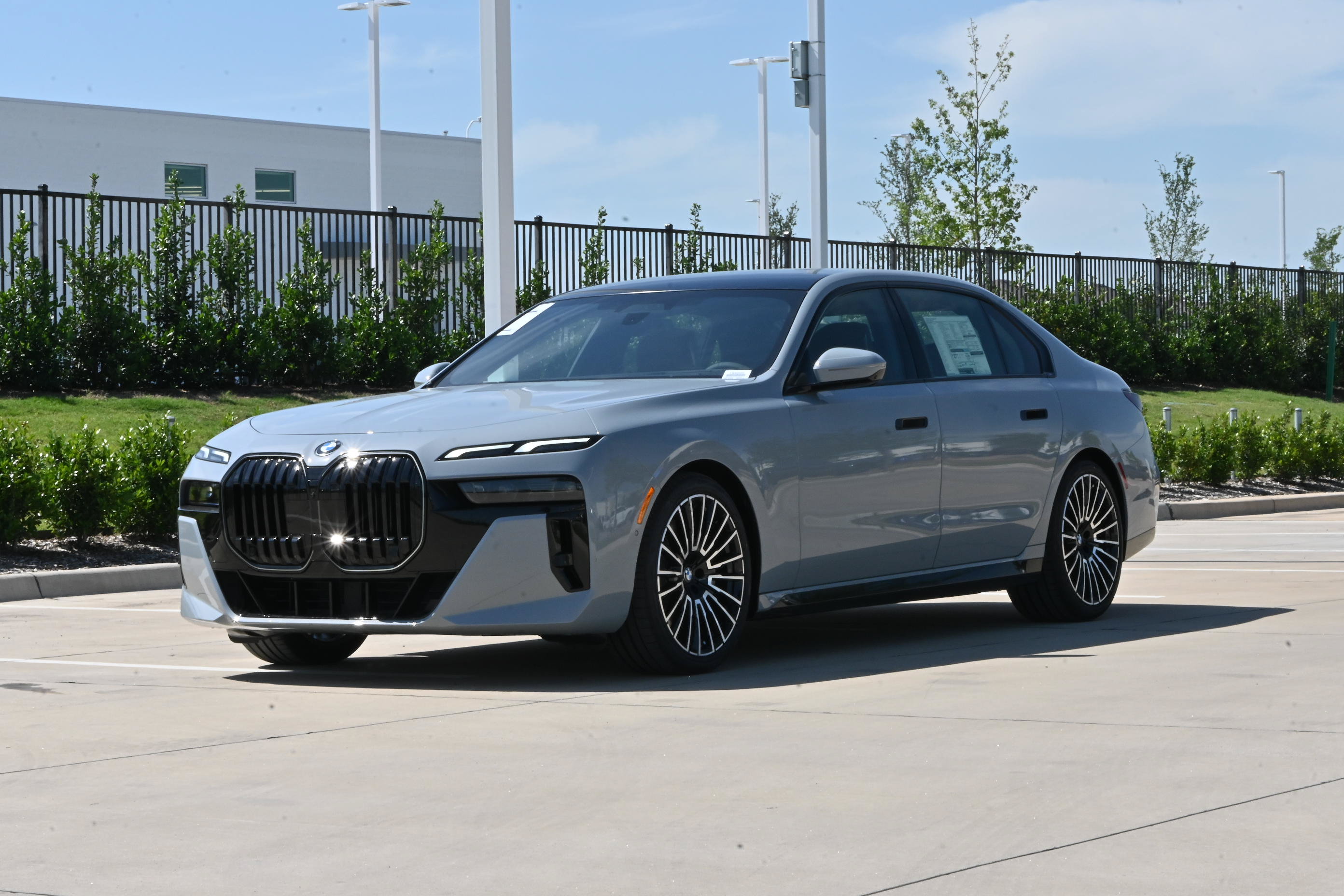 New 2026 BMW 740i xDrive AWD/4WD image 3