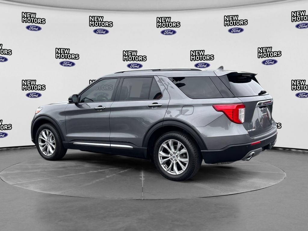 Used 2021 Ford Explorer Limited w/ Equipment Group 301A AWD/4WD image 3