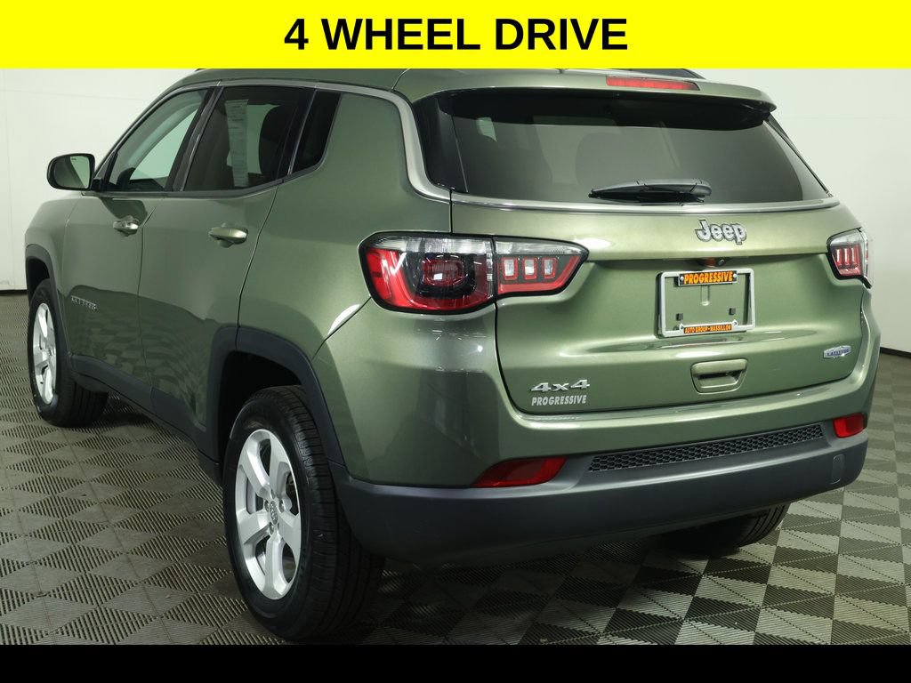 Used 2021 Jeep Compass Latitude w/ Convenience Group AWD/4WD image 5