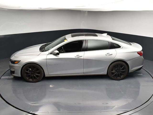 Used 2022 Chevrolet Malibu LT FWD image 44