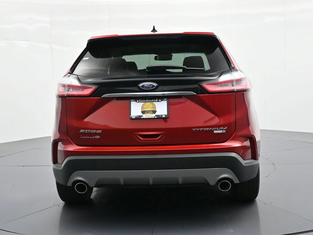 Used 2020 Ford Edge Titanium w/ Equipment Group 301A AWD/4WD image 7