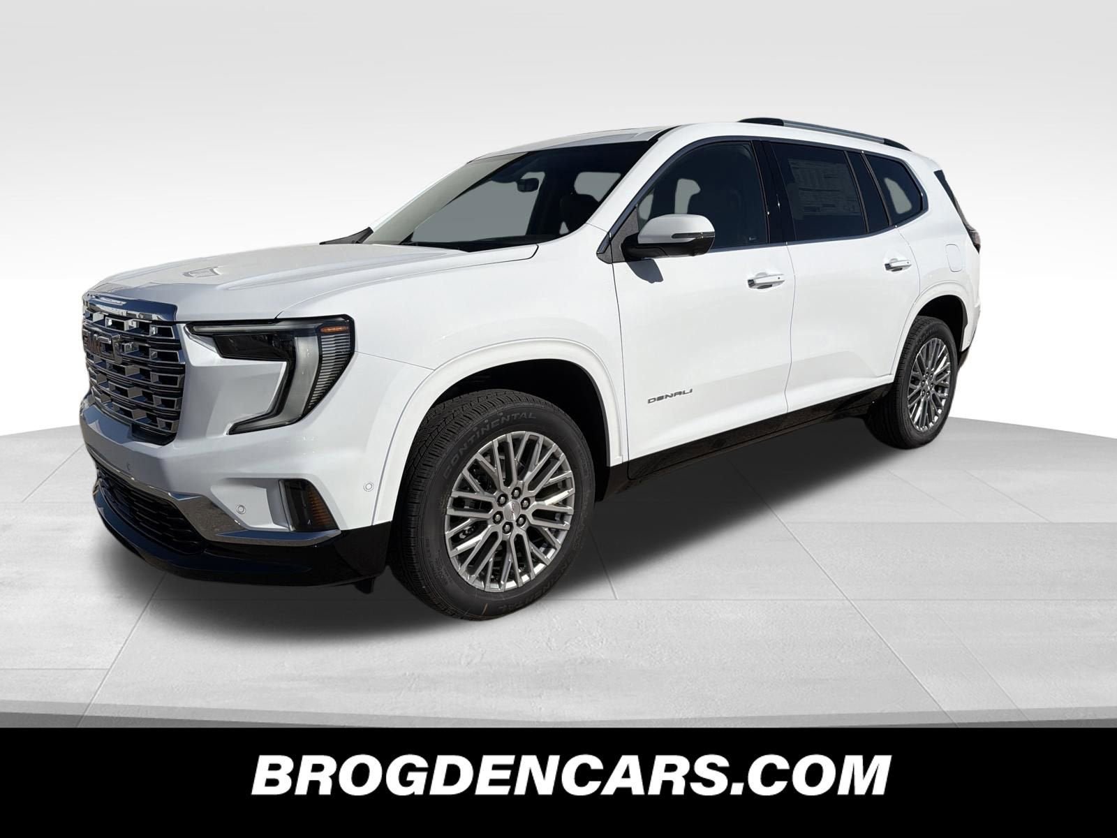 New 2026 GMC Acadia Denali w/ Super Cruise Package AWD/4WD image 4