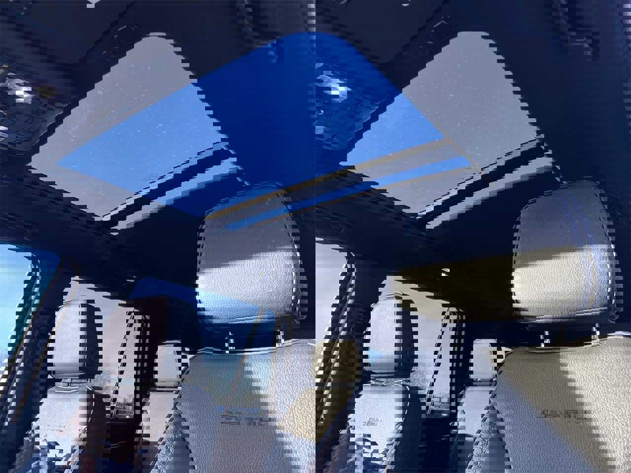 Used 2023 GMC Yukon Denali w/ LPO, Floor Liner Package image 11