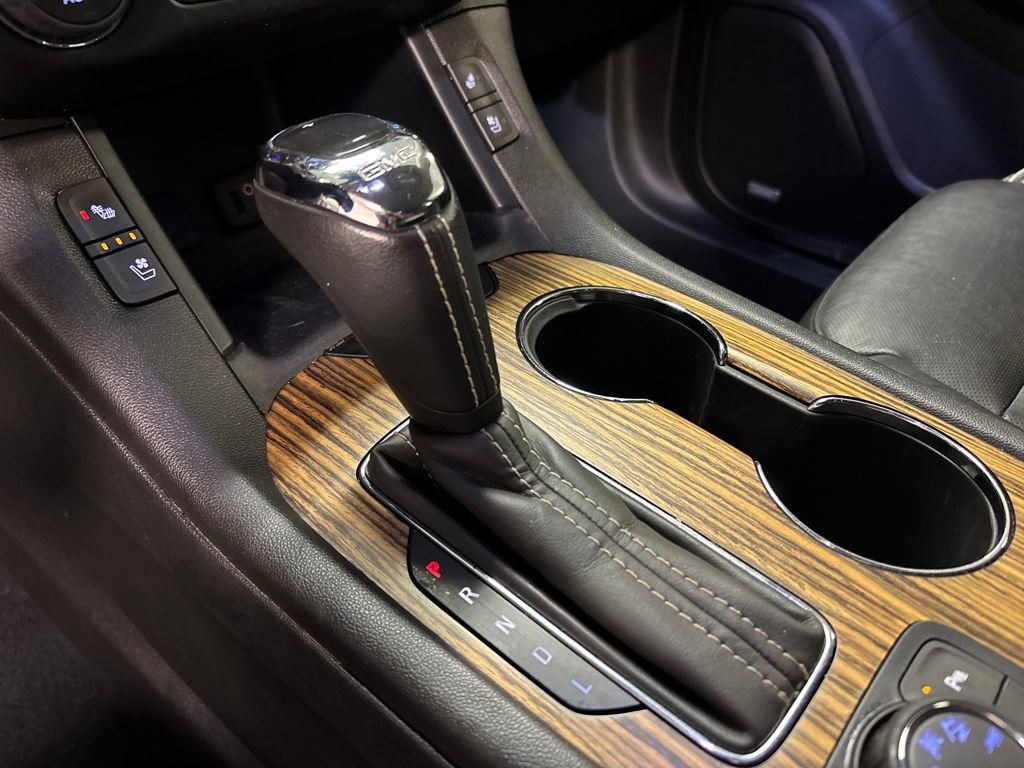 Certified 2019 GMC Acadia Denali image 40