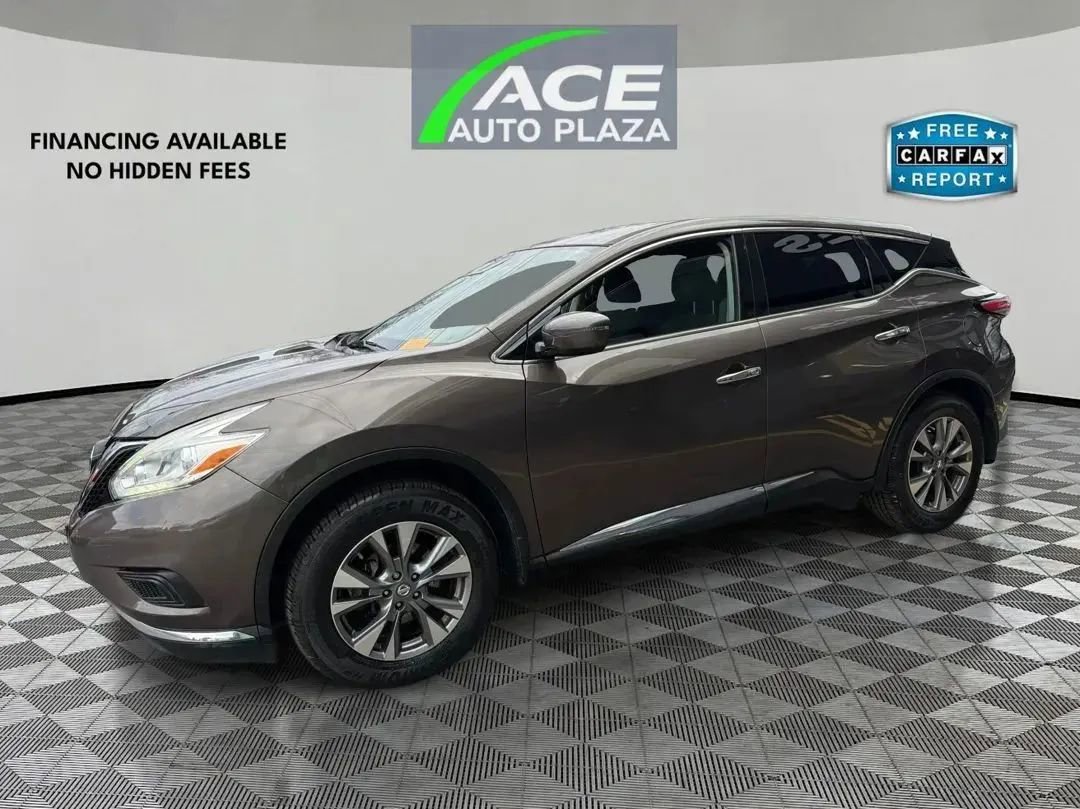 Used 2017 Nissan Murano S image 2