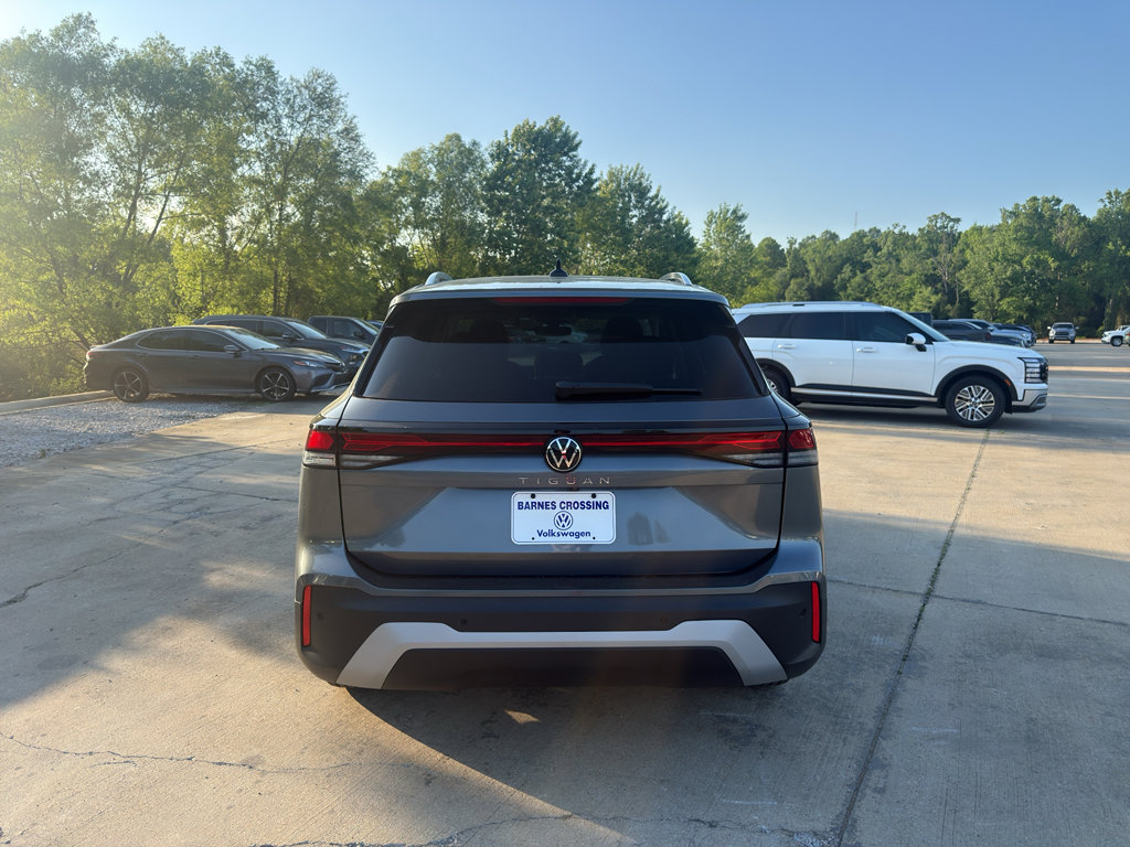 New 2026 Volkswagen Tiguan S FWD image 6
