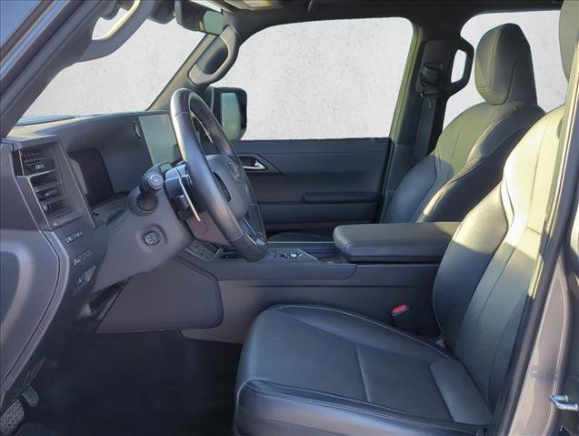 Used 2024 Lexus GX 550 image 10