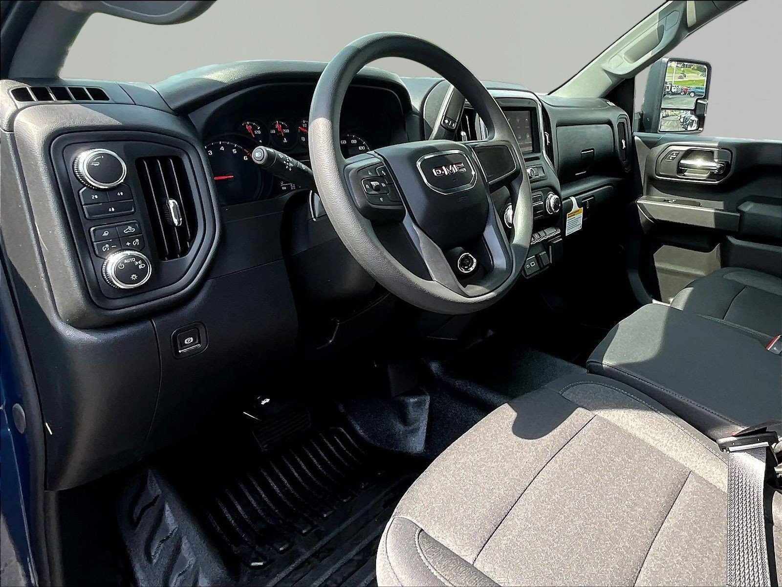 New 2026 GMC Sierra 2500 Pro w/ Convenience Package AWD/4WD image 10