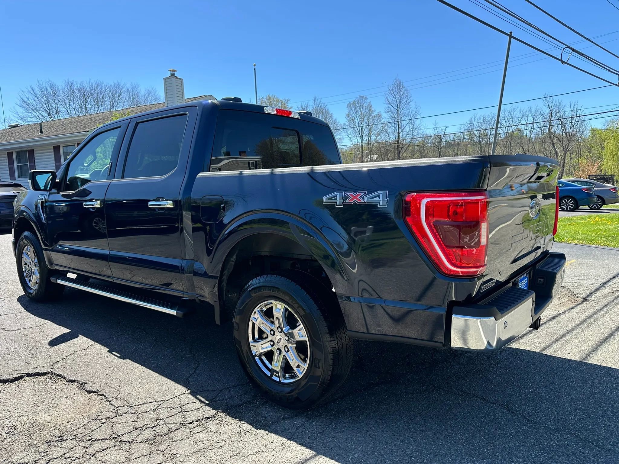 Used 2023 Ford F150 XLT w/ Equipment Group 302A High AWD/4WD image 4