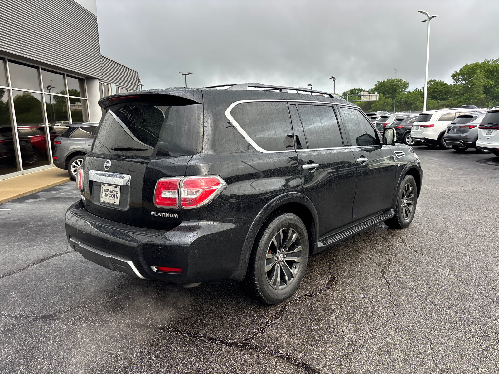Used 2019 Nissan Armada Platinum w/ Captain's Chairs Package AWD/4WD image 7