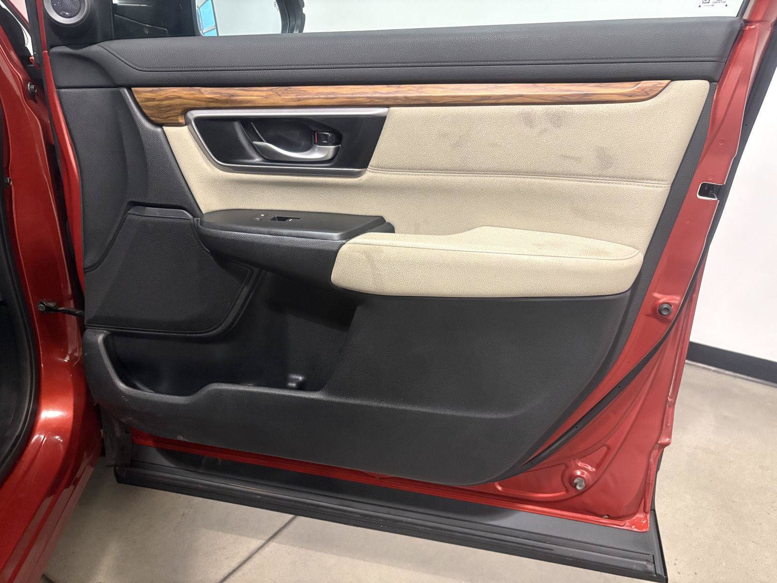 Used 2018 Honda CR-V EX image 49