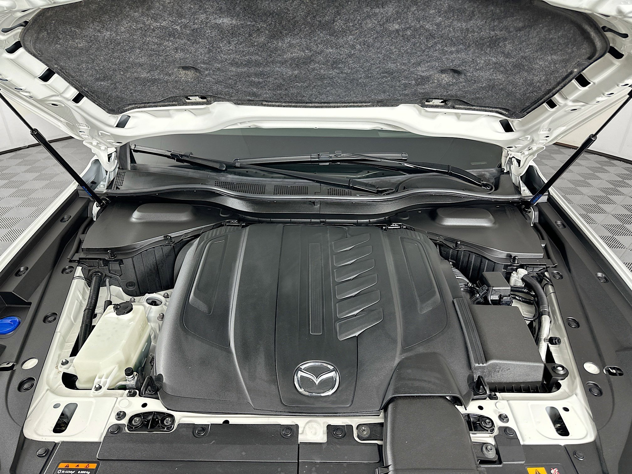 Used 2024 MAZDA CX-90 3.3 Turbo w/ Preferred Plus image 35