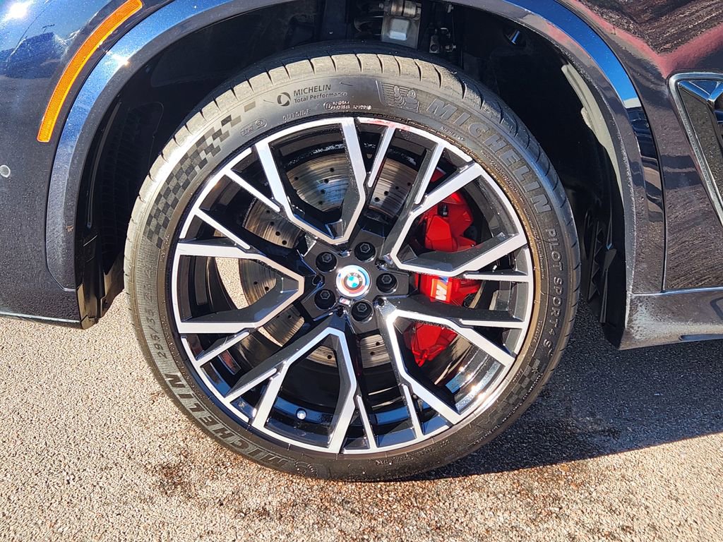 Used 2022 BMW X5 M w/ Competition Package 2 image 10