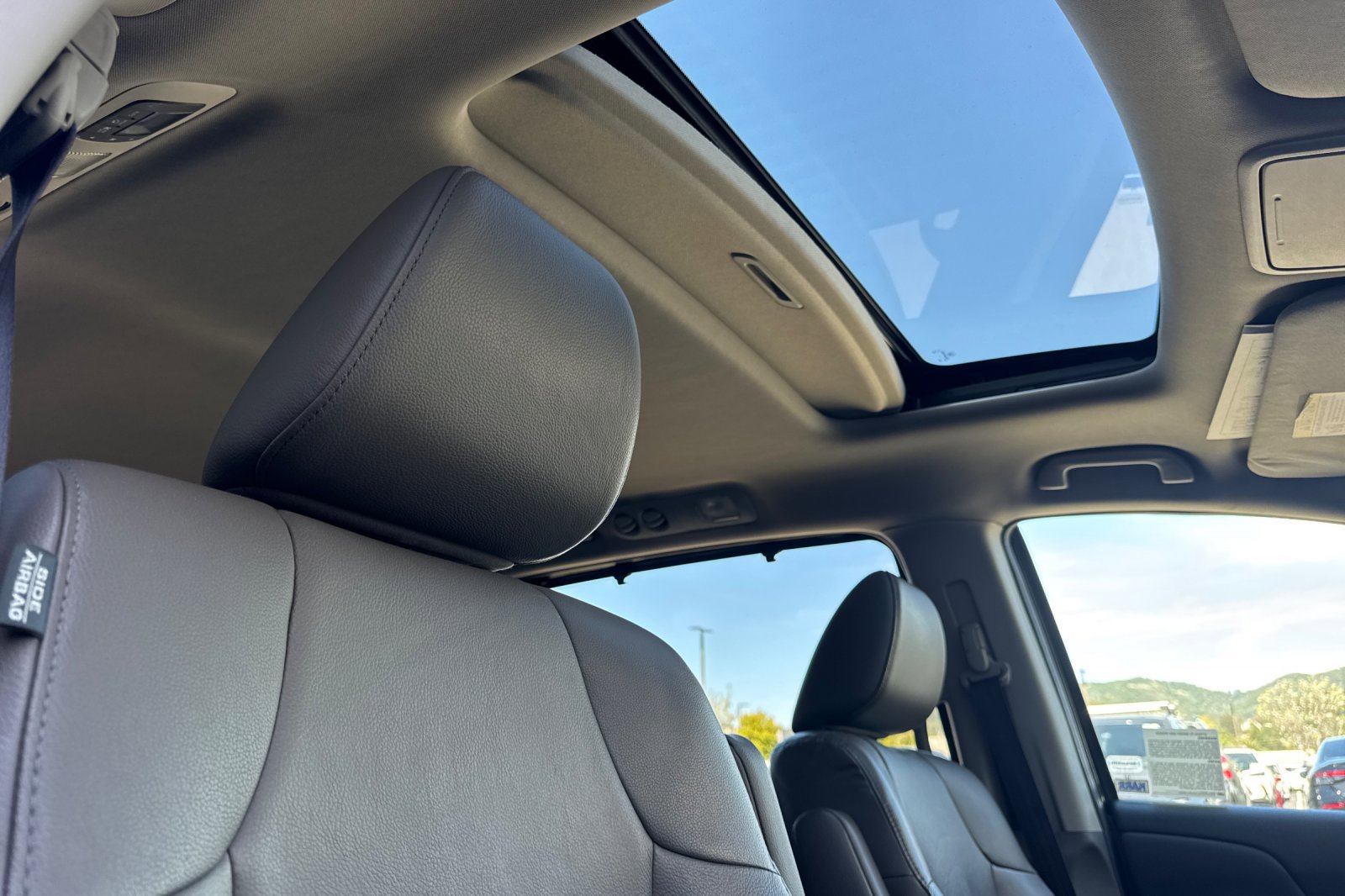 Used 2015 Honda Odyssey EX-L image 15