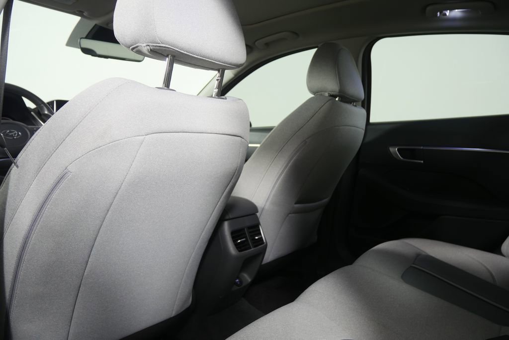 Used 2020 Hyundai Sonata SEL w/ Convenience + Sunroof Package image 16