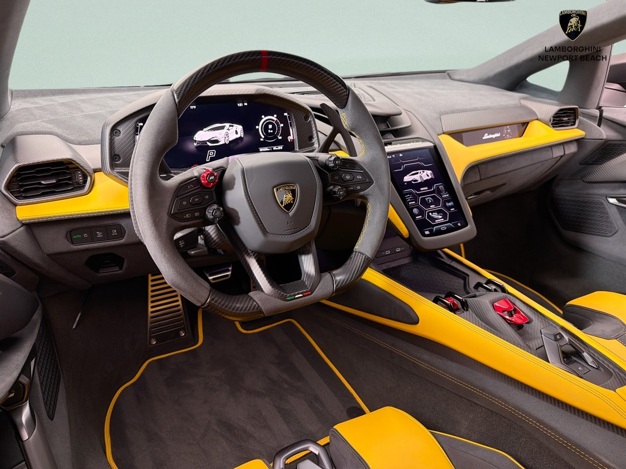 Used 2025 Lamborghini Revuelto AWD/4WD image 27