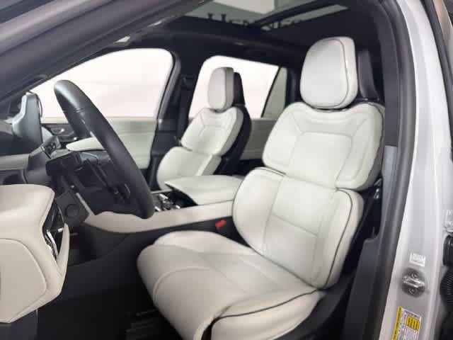 New 2027 Lincoln Aviator Black Label w/ Jet Appearance Package AWD/4WD image 15