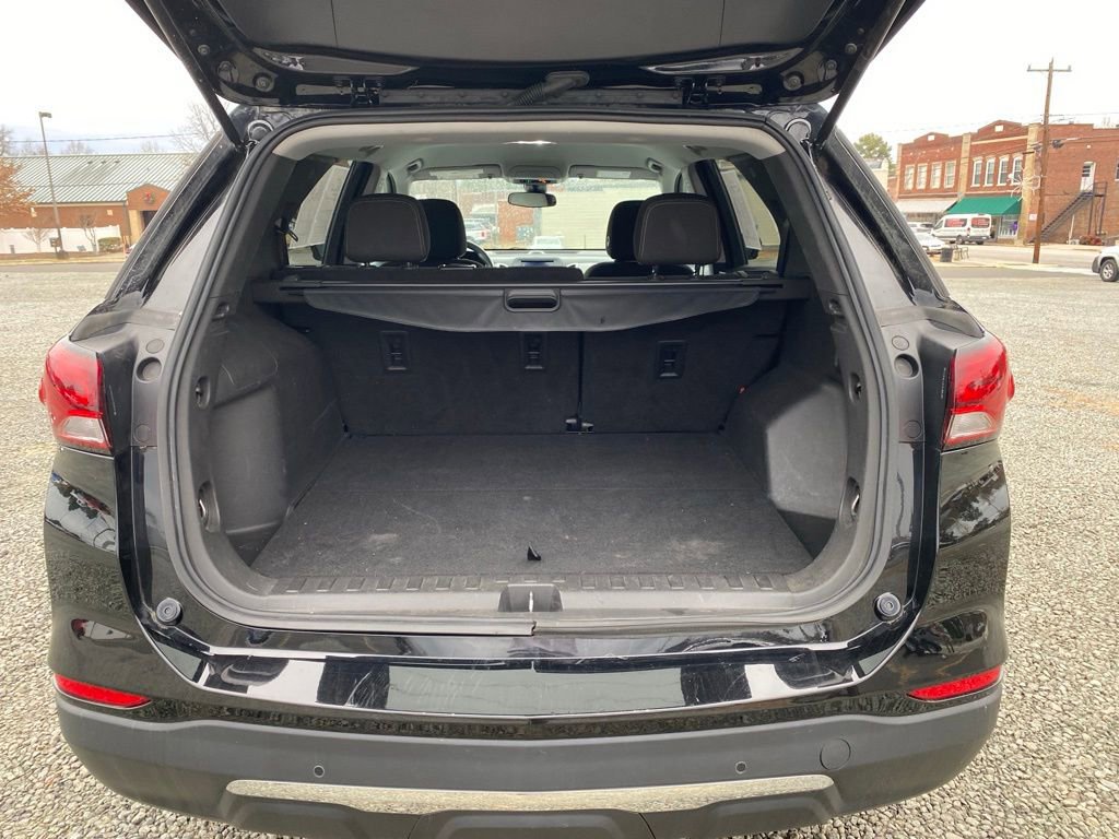 Used 2022 Chevrolet Equinox LT image 18