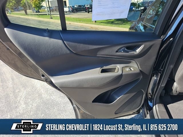 Used 2023 Chevrolet Equinox LT w/ Driver Convenience Package AWD/4WD image 23
