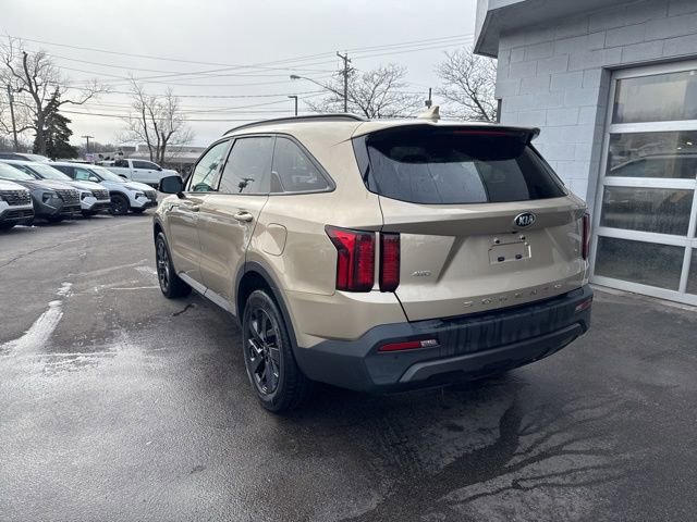 Used 2021 Kia Sorento S w/ Panoramic Sunroof Package image 4