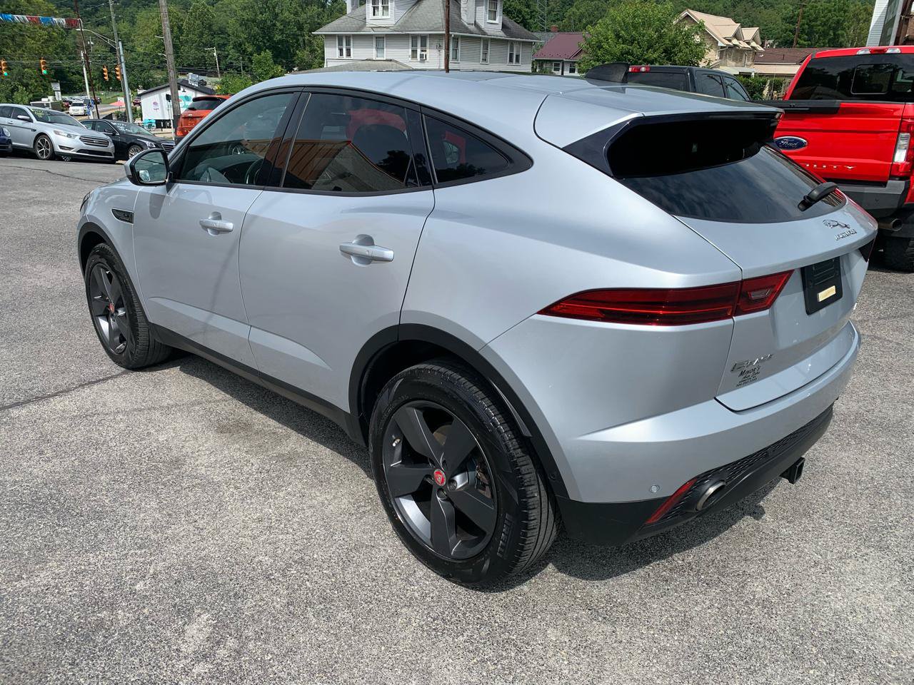 Used 2020 Jaguar E-PACE SE AWD/4WD image 3