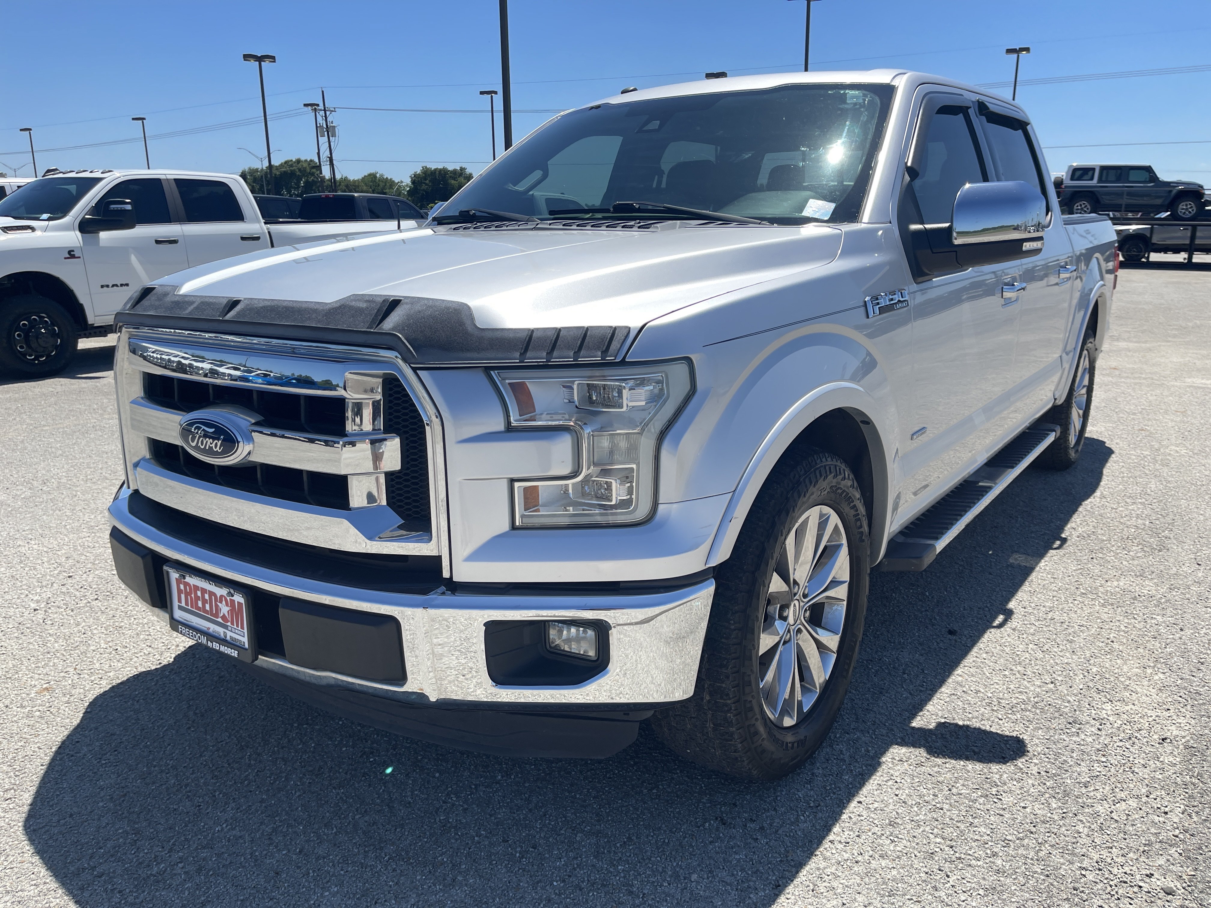 Used 2016 Ford F150 Lariat w/ Equipment Group 502A Luxury RWD image 8