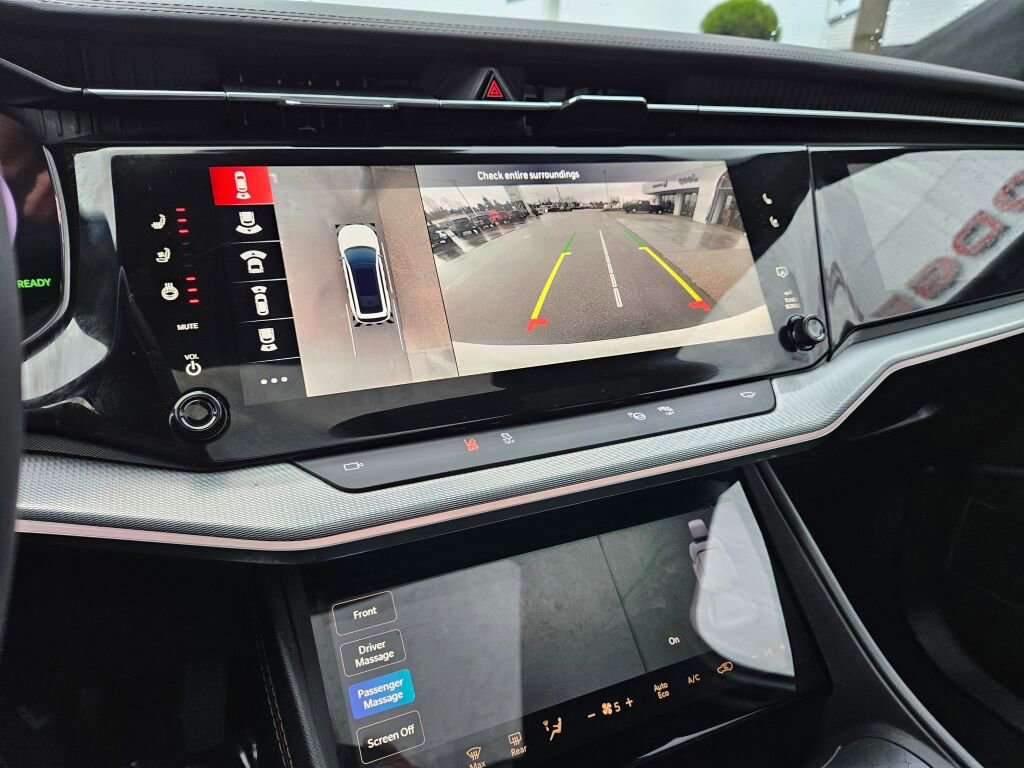 Used 2024 Jeep Wagoneer Launch Edition image 27