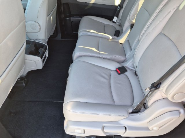 Used 2025 Honda Odyssey EX-L image 24