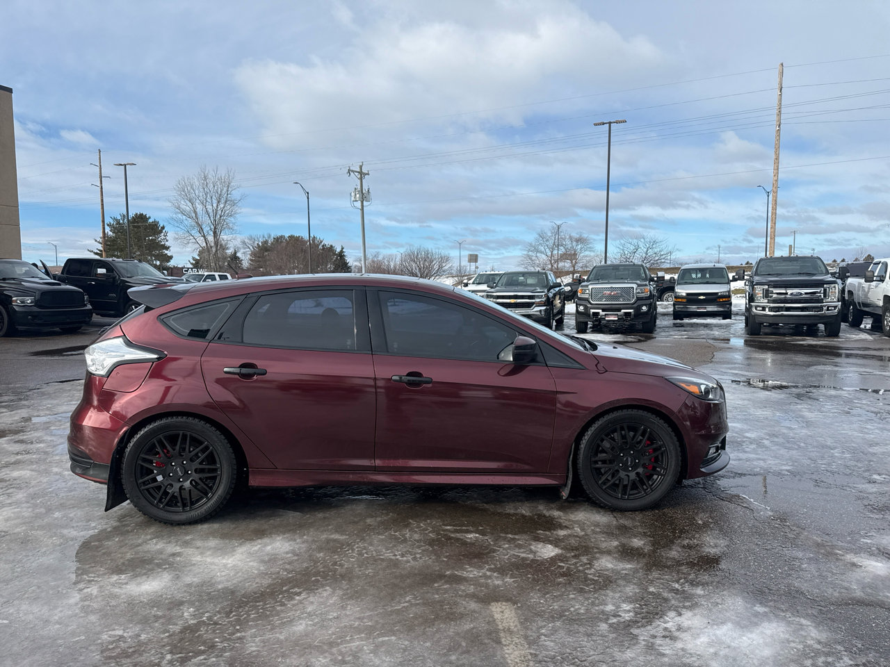 Used 2016 Ford Focus ST w/ Equipment Group 402A image 6