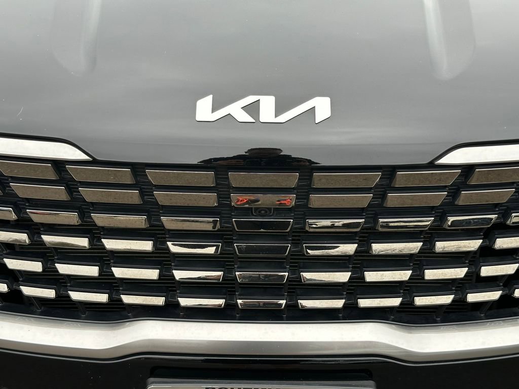 Used 2024 Kia Carnival SX Prestige FWD image 39