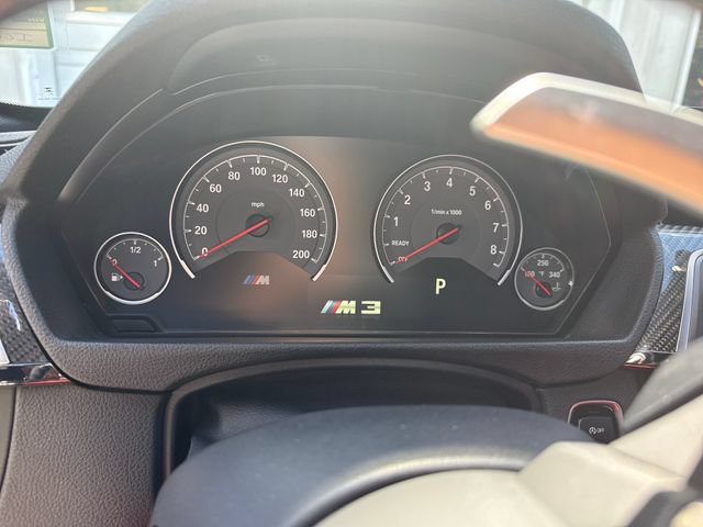 Used 2018 BMW M3 RWD image 17