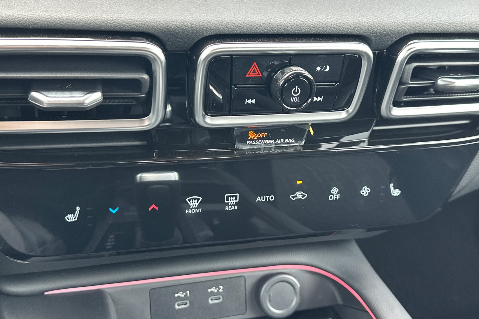 New 2026 Nissan Sentra SV w/ SV Convenience Package FWD image 19