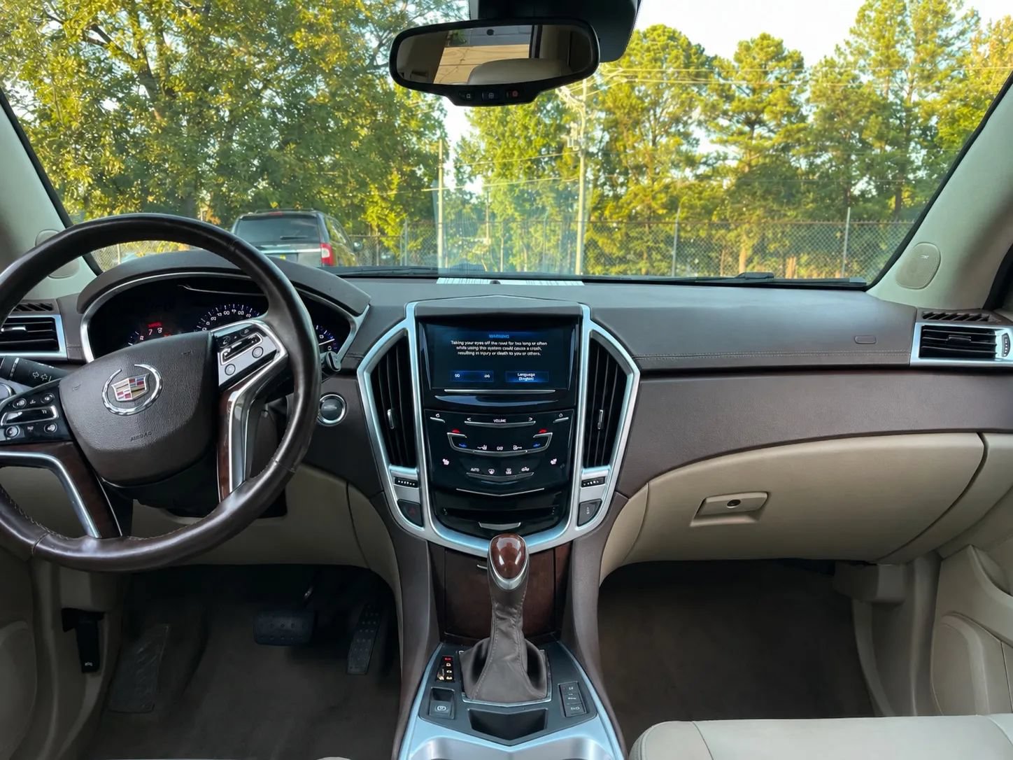 Used 2016 Cadillac SRX Luxury w/ Driver Awareness Package AWD/4WD image 12